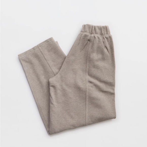 Aerie Seams Right Barrel Sweatpant medium tall heathered taupe SOLD OUT - Picture 4 of 10